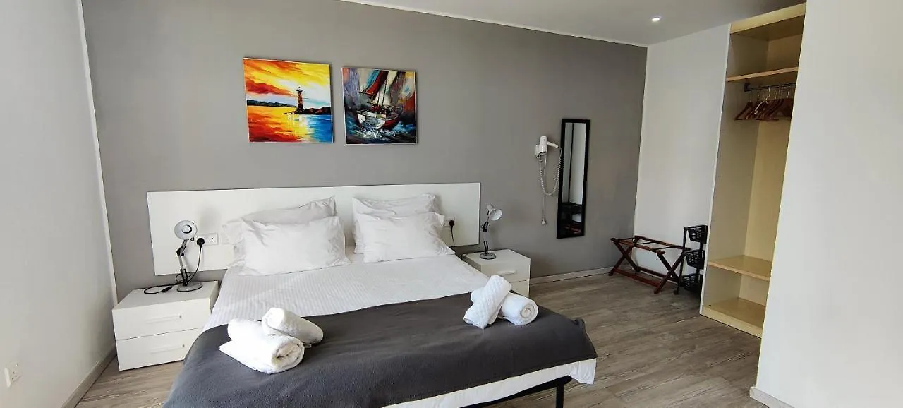 Villa Arjuza - Private Self Catering Bedrooms With Bathroom Is-Swieqi Guest house