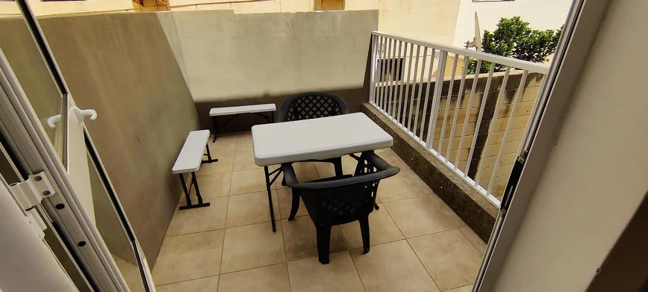 Villa Arjuza - Private Self Catering Bedrooms With Bathroom Is-Swieqi 0*,  Malta